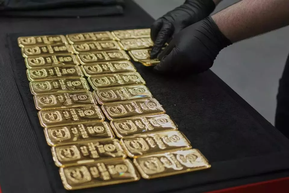 Harga Emas Dunia 15 Oktober 2025 Dekati Level US$ 4.200, Penguatan Signifikan
