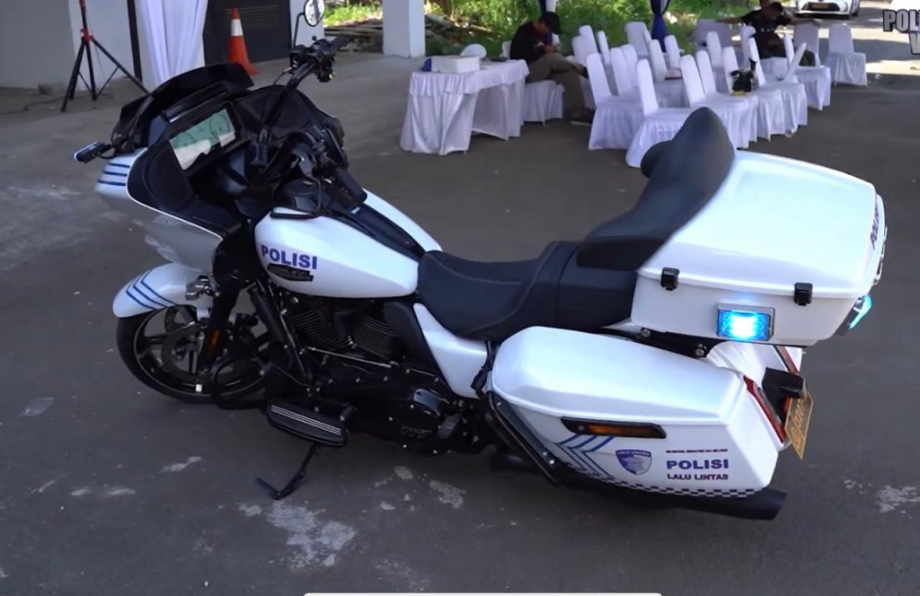 Moge Baru Polisi untuk Pengawalan VVIP: Spesifikasi Lengkap & Harga Terungkap!
