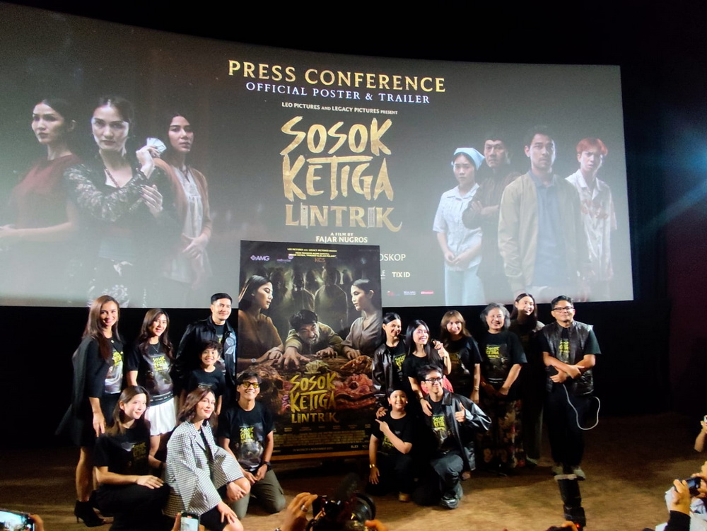 Luna Maya dan Yasmin Napper Rela Keluarkan Uang untuk Sosok Ketiga Lintrik