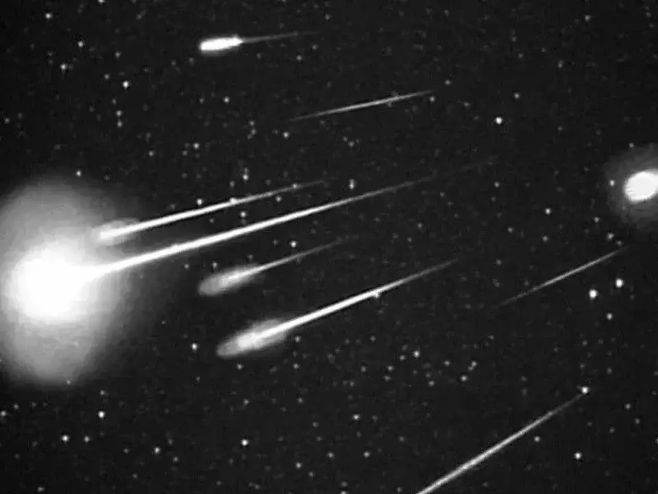 Fakta Ilmiah Batu Meteor dan Klaim Penyembuhan Penyakit: Cek Kebenarannya