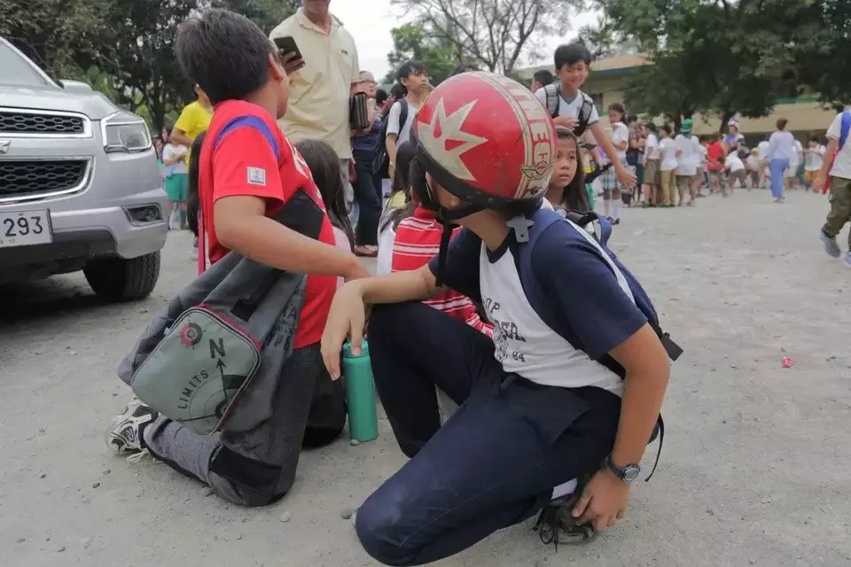 Gempa M 7,6 Picu Tsunami, Warga Pesisir Filipina Diimbau Segera Mengungsi