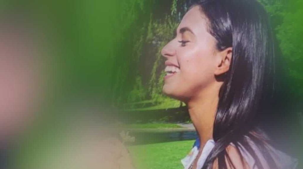 Wanita Terkait Karoline Leavitt Ditangkap ICE di Massachusetts, Penyidikan Berlanjut