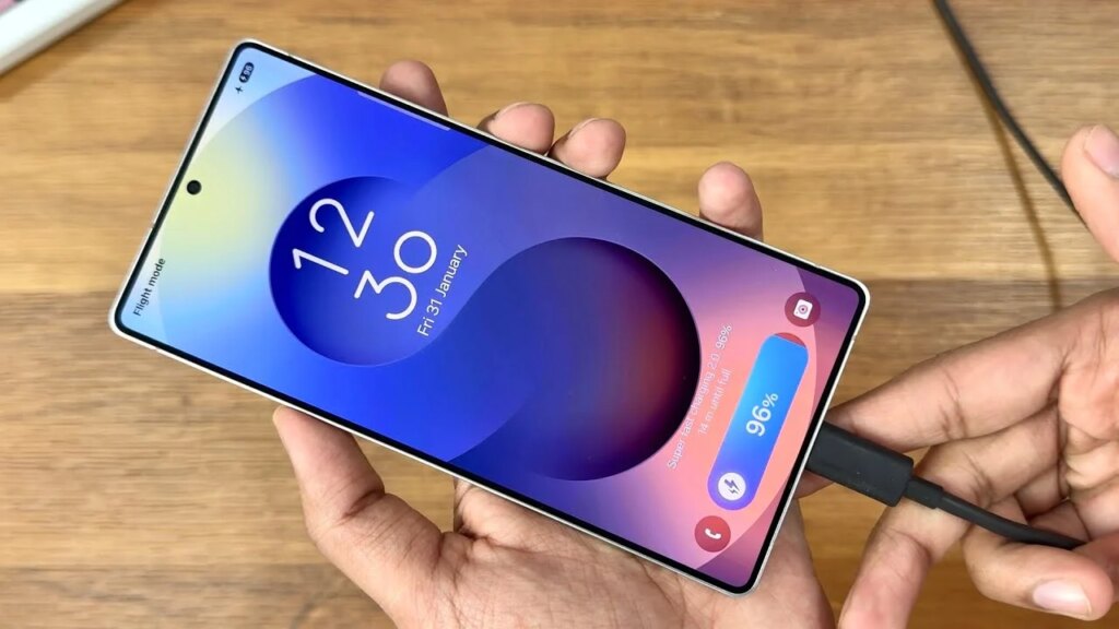 Perbaikan Bug Wallpaper Dinamis One UI 8 Akhirnya Hadir dalam Pembaruan Terbaru