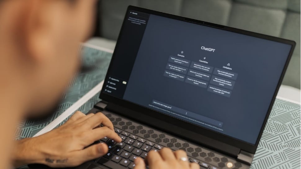 Tiga Tahun ChatGPT: Revolusi Cara Masyarakat Mencari Informasi di Internet secara Digital