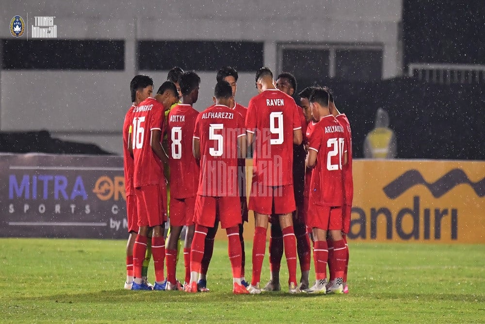 Erick Thohir Sebut Nova Arianto Pelatih Terbaik untuk Timnas U-20, Ini Alasannya