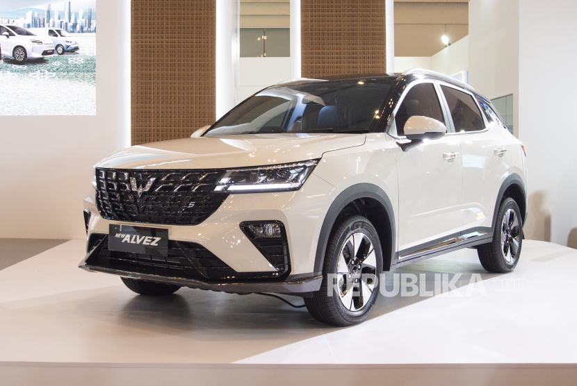 Wuling Rilis New Alvez di GJAW: Desain Lebih Segar dan Teknologi Terkini Diperkenalkan