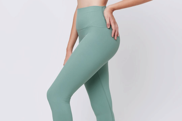 7 Rekomendasi Celana Legging Olahraga Perempuan Merek Lokal Terbaik untuk Aktivitas Sehari-hari