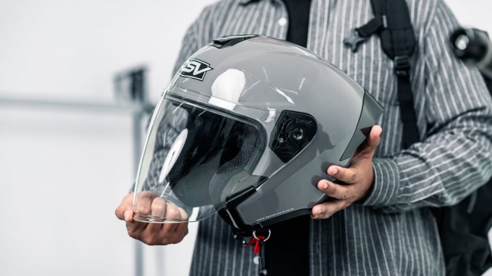 RSV Luncurkan Helm Terbaru dengan Desain Optimal untuk Kebutuhan Berkendara Harian