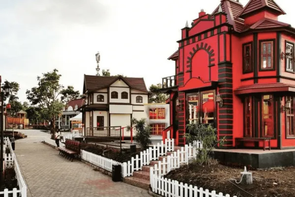 Kota Mini Lembang: Wisata Ala Eropa dengan Harga Tiket & Wahana Terjangkau 2025
