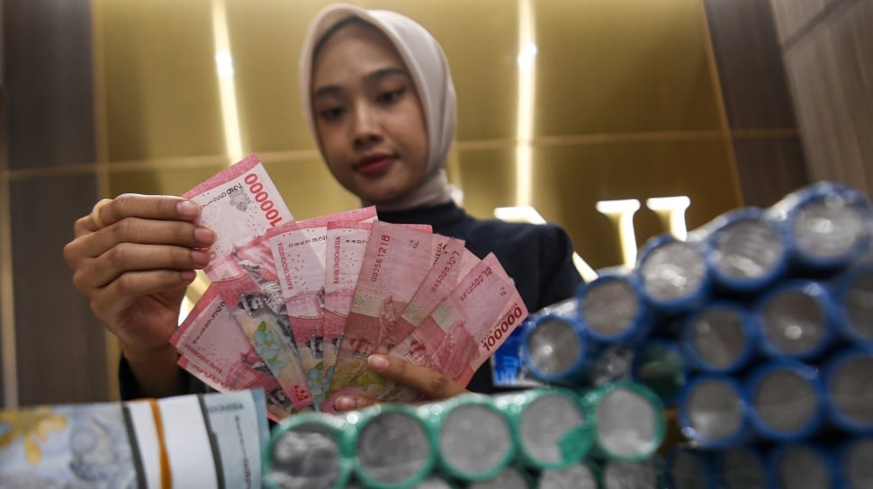 Nilai Tukar Rupiah Menguat Jumat Sore, Didukung Surplus Transaksi Berjalan yang Meningkat