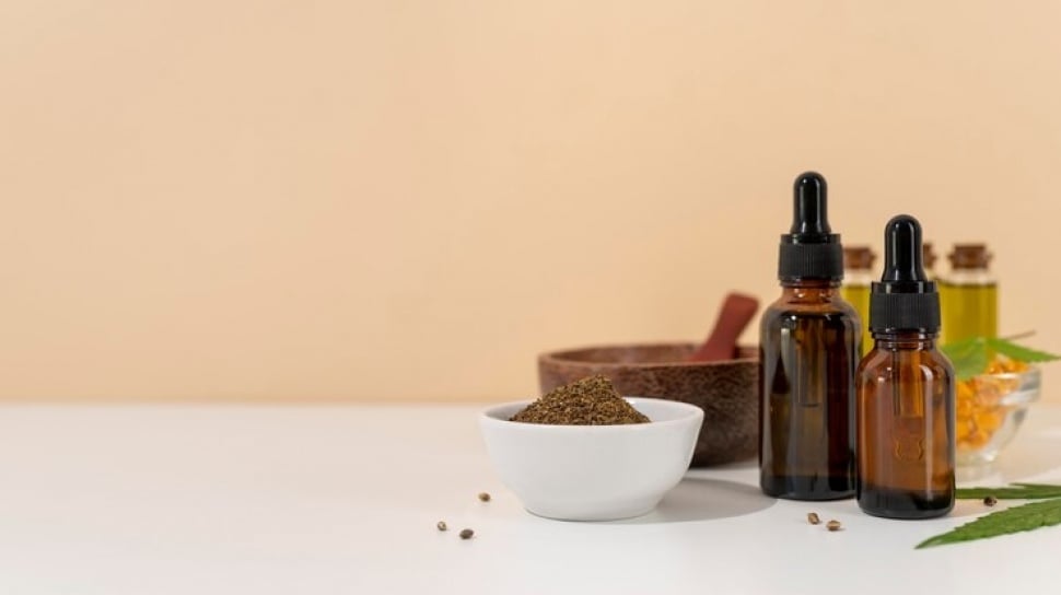 7 Rekomendasi Serum Tranexamic Acid Terbaik untuk Mengurangi Flek Hitam secara Efektif