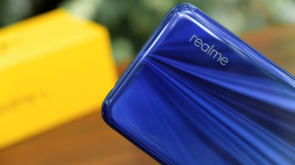 Ponsel Misterius Realme dengan Dimensity 7400 Muncul di Geekbench, Spesifikasi Terungkap?