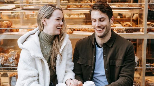 5 Zodiak yang Paling Mudah Jatuh Cinta, Apakah Kamu Salah Satunya?
