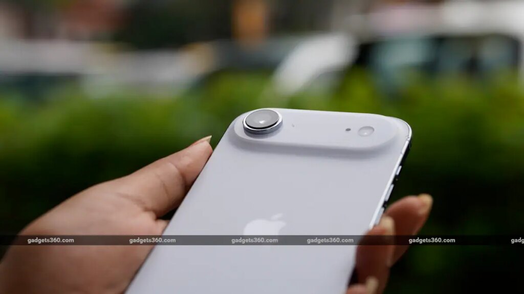 Permintaan iPhone 16e Melemah, Produksi iPhone Air Dilaporkan Dihentikan Sementara