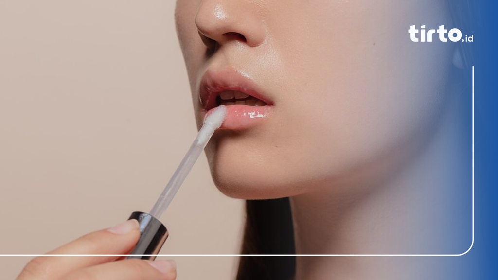 11 Lip Gloss Lokal Terbaik: Tahan Lama, Bikin Bibir Makin Glowing Sepanjang Hari