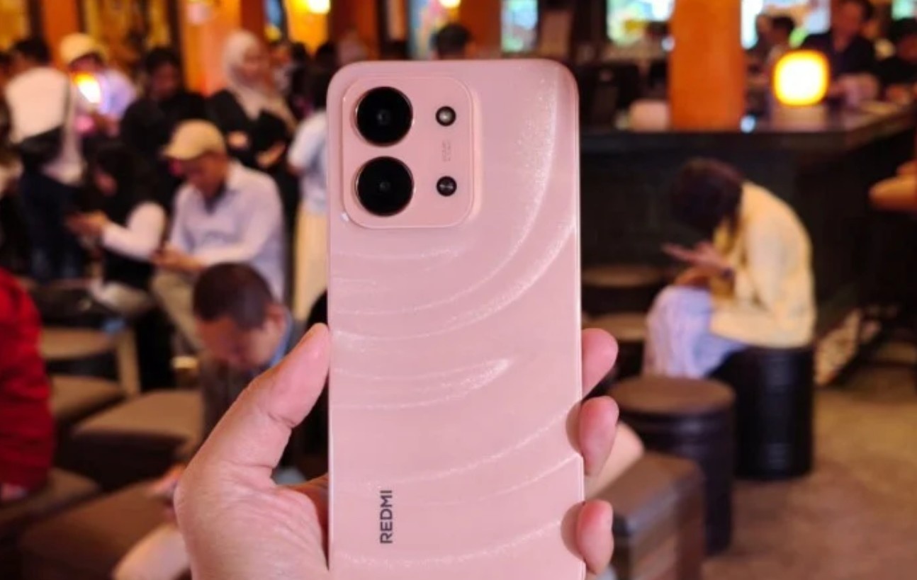 Redmi 15C vs Redmi 14C: Intip Perbedaan Spesifikasi, Benarkah Hampir Sama? Redmi 15C vs Redmi 14C: Intip Perbedaan Spesifikasi, Benarkah Hampir Sama?