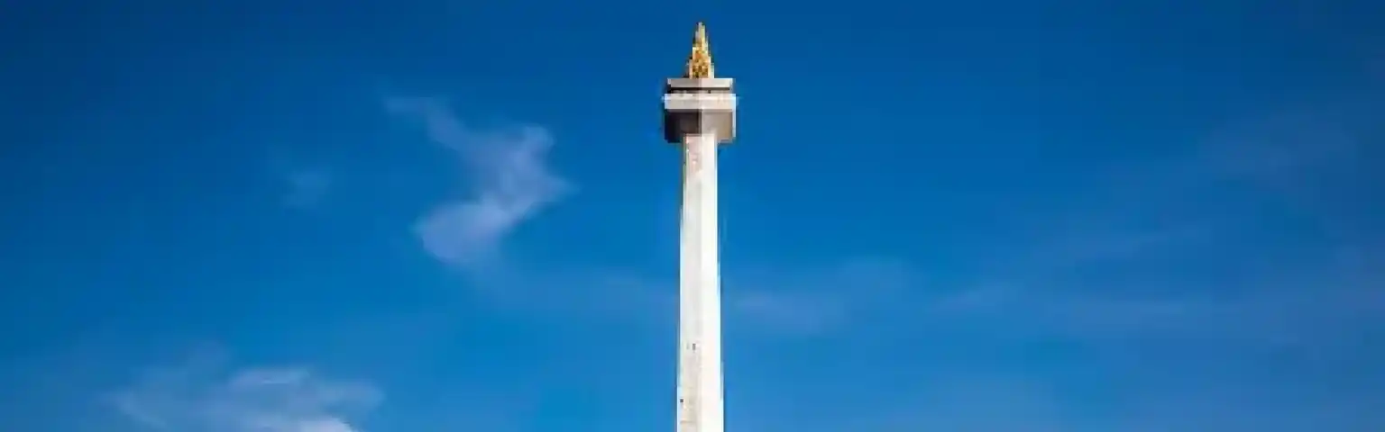 5 Stasiun Terdekat dari Monas: Jarak & Waktu Tempuh Lengkap untuk Perjalanan Anda