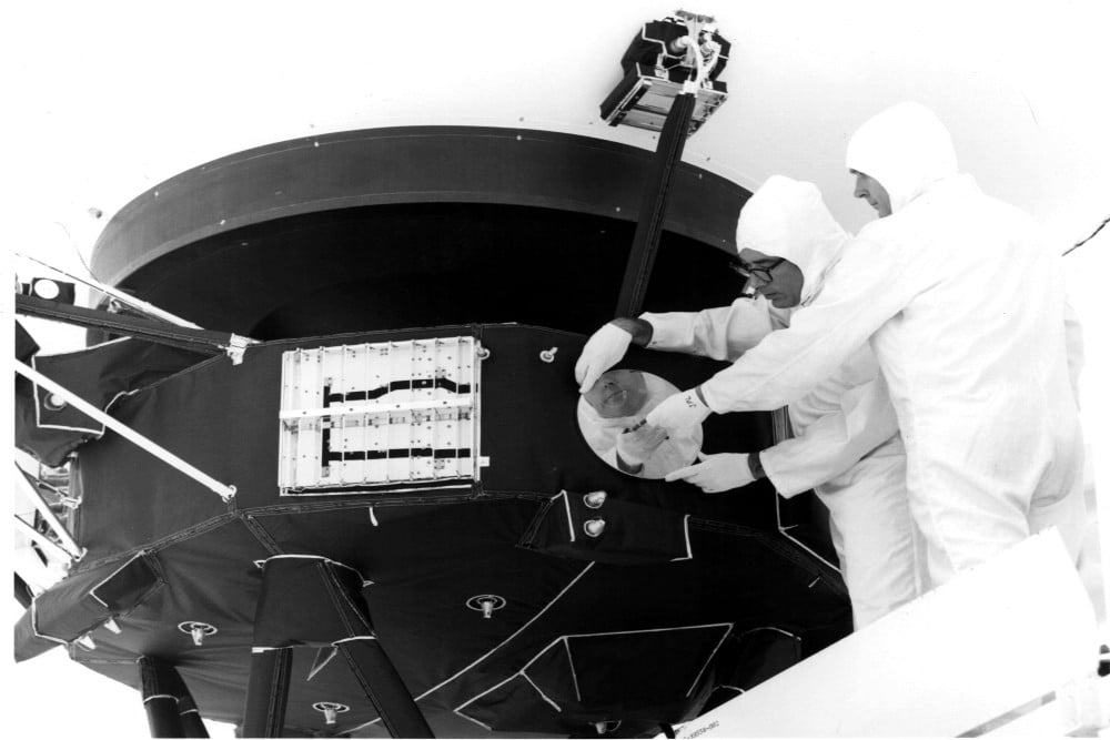 Voyager 1 Cetak Rekor, Kini Berjarak Satu Hari Cahaya dari Bumi Setelah 49 Tahun Terbang