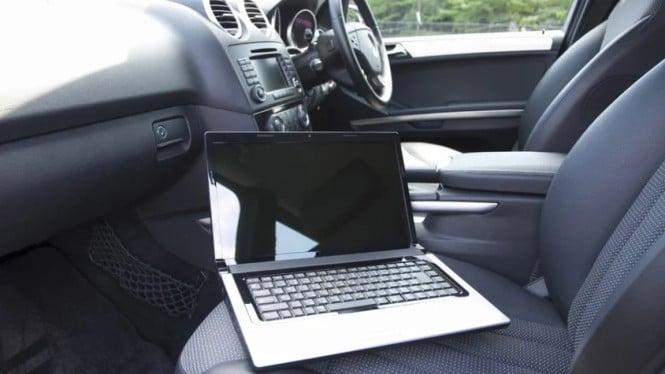 Berbahaya! Risiko Tinggalkan Laptop di Mobil yang Jarang Anda Sadari, Simak Fakta Lengkapnya