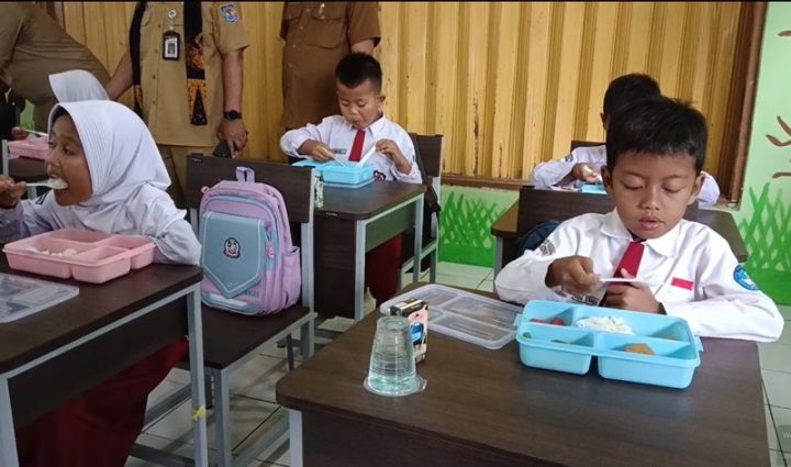 41 Juta Warga Nikmati Program MBG, Target Akhir Tahun Capai 82,9 Juta Peserta