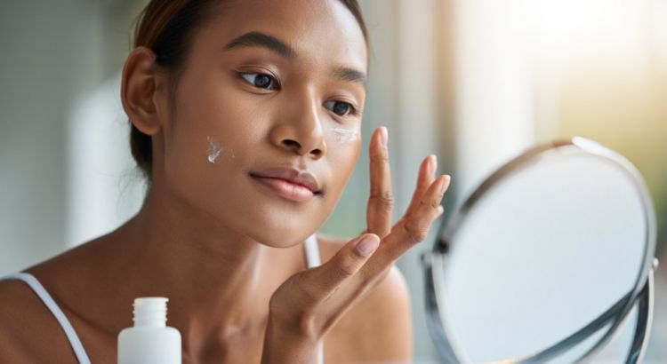 9 Rekomendasi Primer untuk Kulit Sensitif: Ringan, Non-Comedogenic, dan Bebas Paraben 9 Rekomendasi Primer untuk Kulit Sensitif: Ringan, Non-Comedogenic, dan Bebas Paraben