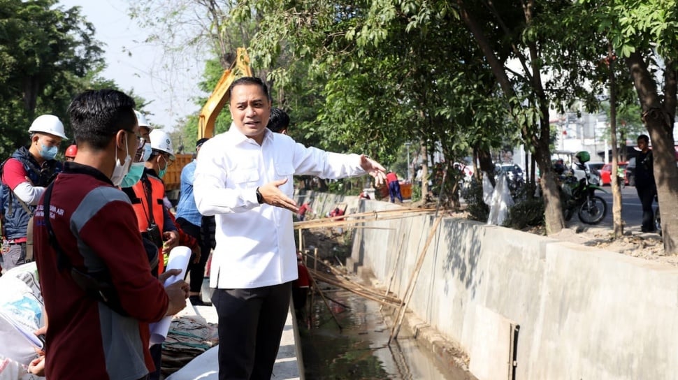 Pemkot Surabaya Maksimalkan Drainase Jelang Musim Hujan untuk Atasi Titik Rawan Banjir