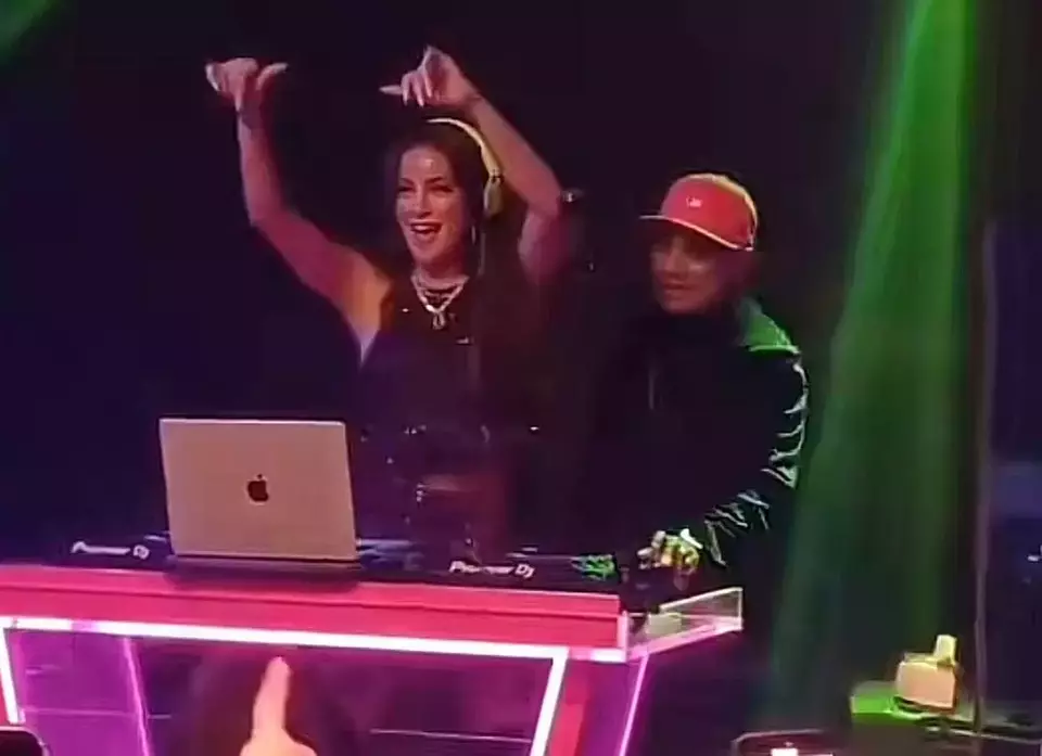 Dikritik Saat Jadi DJ, Olla Ramlan Tegaskan Cari Nafkah Halal dan Profesional