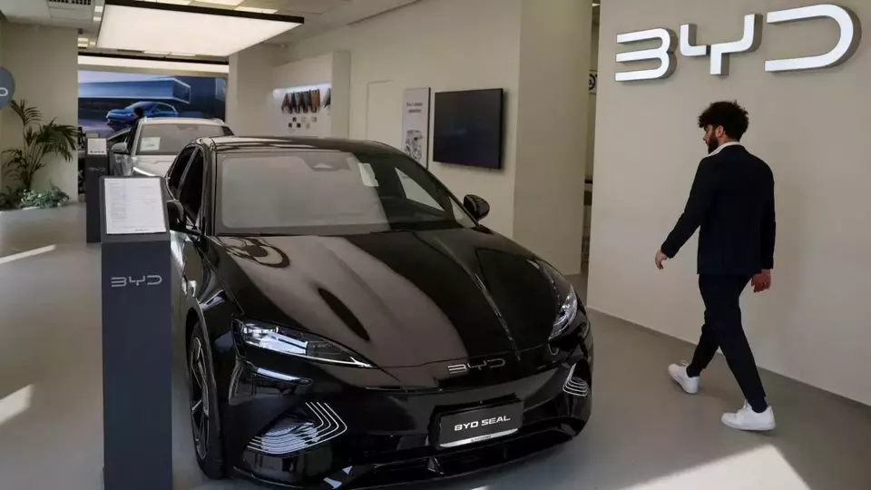 Kebijakan Baru China Dorong Ledakan Penjualan Mobil Listrik, Apa Dampaknya?