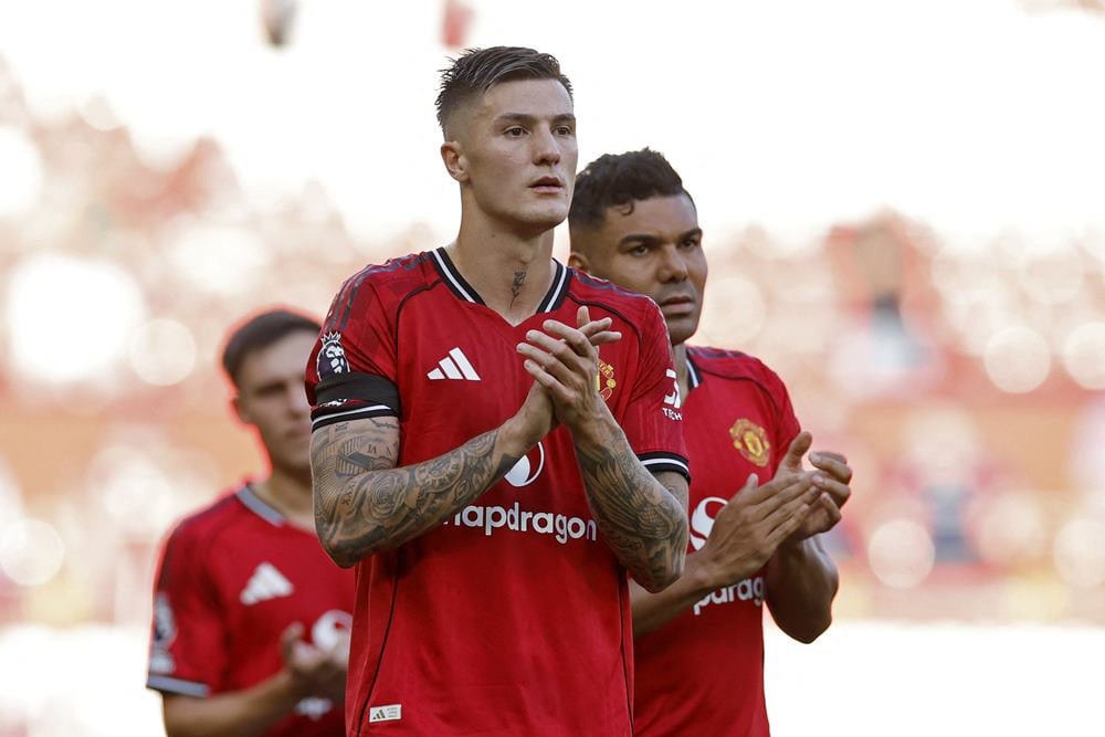 Prediksi Skor Tottenham vs Manchester United: Analisis Head to Head & Susunan Pemain Terbaru