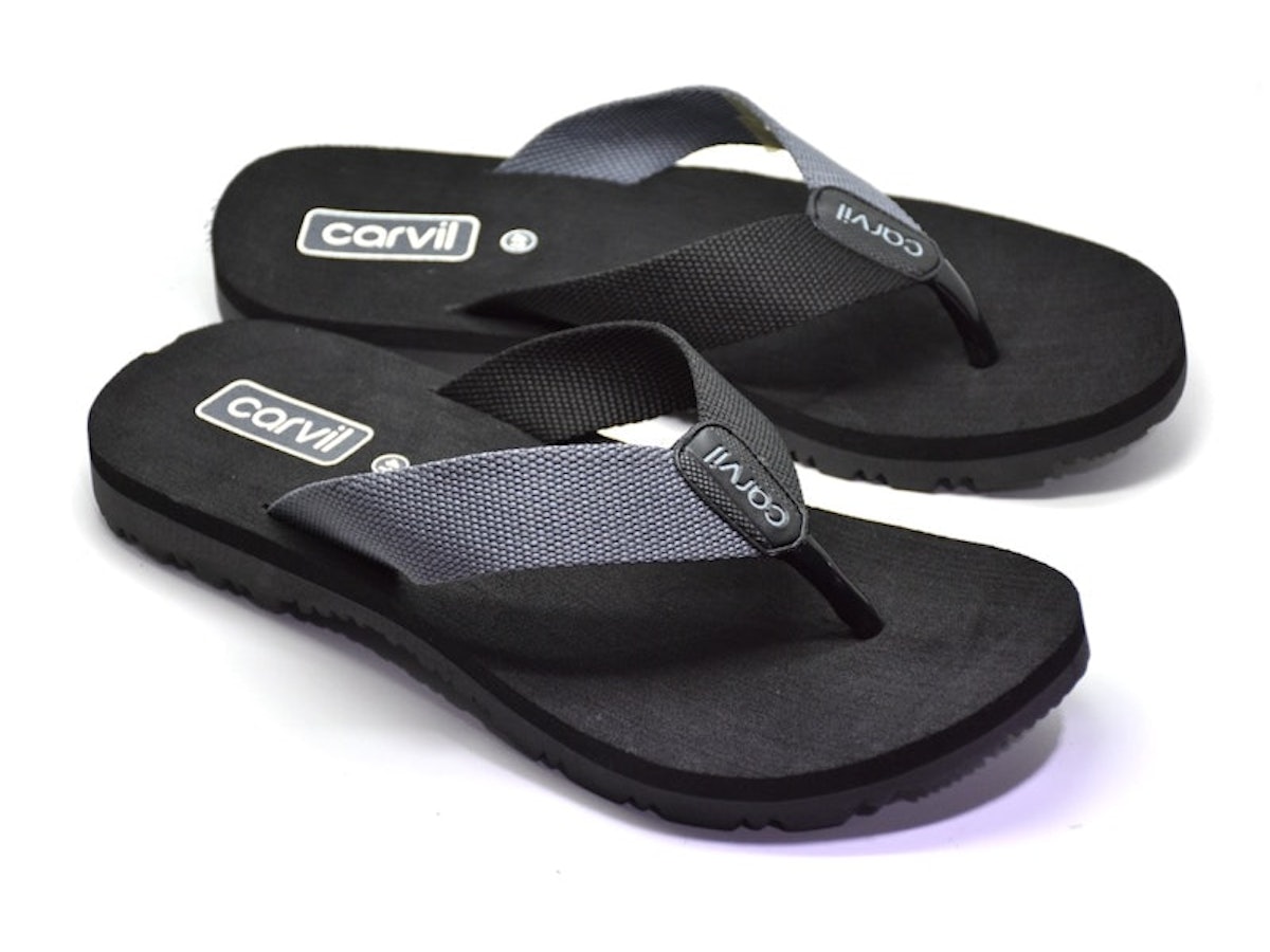 10 Rekomendasi Sandal Jepit Pria Terbaik: Nyaman, Stylish, dan Tahan Lama untuk Sehari-Hari