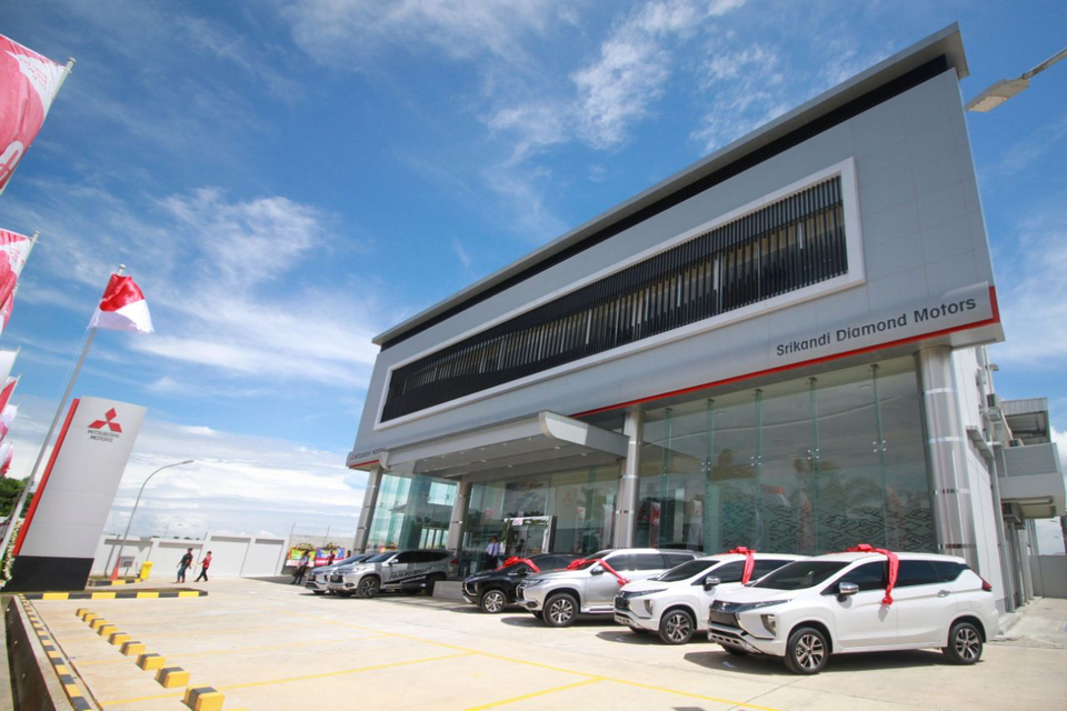 Diler Mobil Jepang Mulai Beralih ke Brand China, Apa Penyebab dan Dampaknya? Diler Mobil Jepang Mulai Beralih ke Brand China, Apa Penyebab dan Dampaknya?