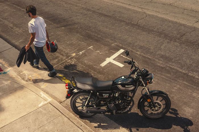 Intip Tampilan Baru Kawasaki W175 Cruiser, Motor Retro dengan Gaya Lebih Gagah