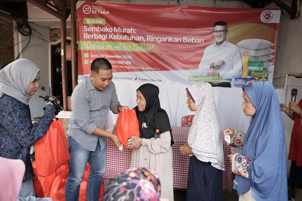 Pasar Murah Sembako Hadir di Kramat Jati, Dukung 100 Keluarga Kurang Mampu