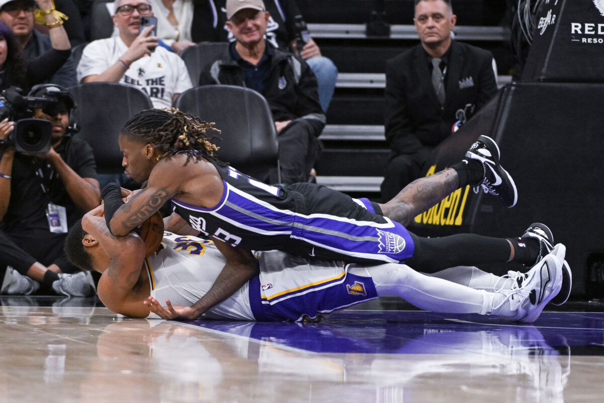Lakers Tampil Menang Telak atas Kings di Pertandingan Sengit Terbaru Lakers Tampil Menang Telak atas Kings di Pertandingan Sengit Terbaru