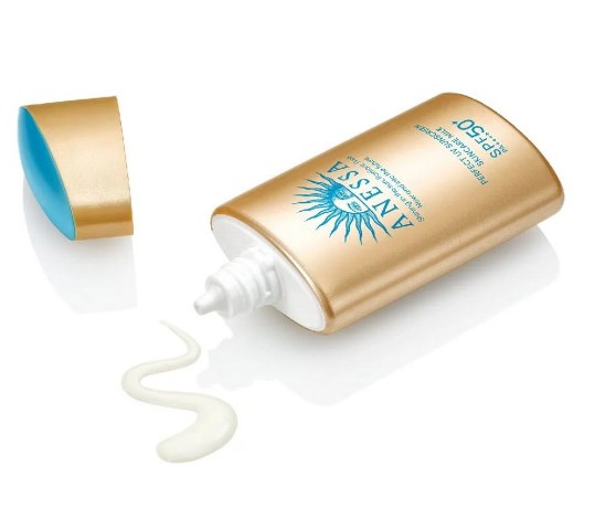 Pilihan Sunscreen Anti Penuaan Terbaik untuk Kulit Sehat di Usia Matang