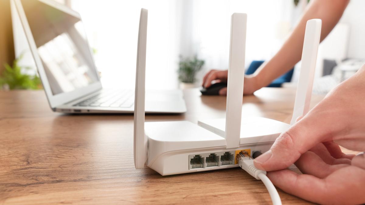 Alasan Penting Mengganti Router 2.4GHz untuk Koneksi Internet Lebih Cepat dan Stabil Alasan Penting Mengganti Router 2.4GHz untuk Koneksi Internet Lebih Cepat dan Stabil