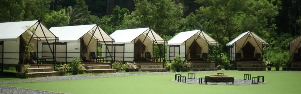 Menikmati Pesona Alam Lembah Harau dengan Pengalaman Glamping Mewah dan Nyaman