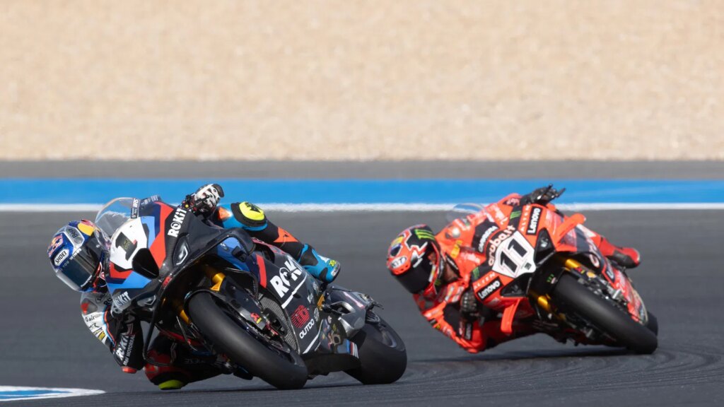 Toprak Razgatlioglu Siap Hadapi Tantangan Nicolo Bulega di Ajang WorldSBK Mendatang
