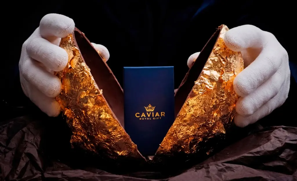 Inovasi Mewah: Smartphone Emas Tersembunyi dalam Cokelat Eksklusif Unik