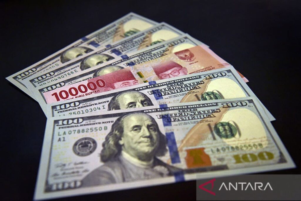 Nilai Tukar Rupiah Menguat Tipis Lawan Dolar AS, Momentum Positif di Pasar Keuangan