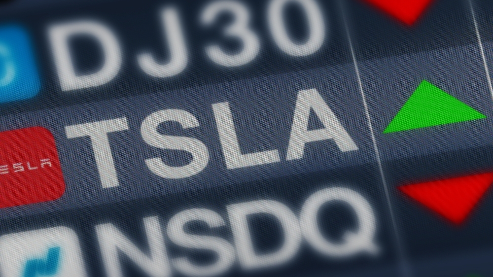 Saham Tesla Meroket ke Level Tertinggi Usai Musk Konfirmasi Uji Robotaxi Tanpa Pengemudi