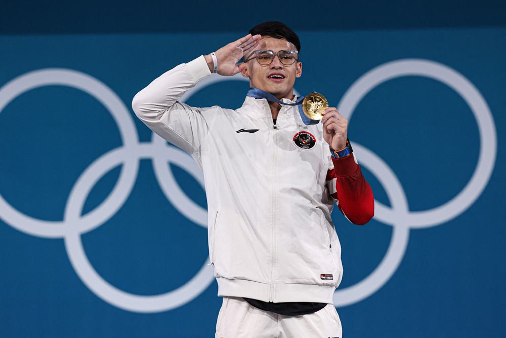 Rizki Juniansyah Pecahkan Rekor Dunia Angkat Besi di SEA Games 2025, Simak Profil Lengkap!
