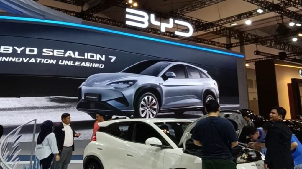 BYD Mantap di Peringkat Tiga, Toyota Masih Kuasai Pasar Otomotif Indonesia
