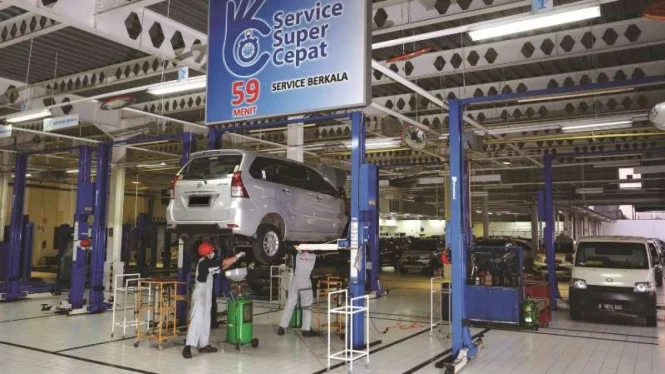 Ini Penyebab Biaya Tune Up Mobil di Bengkel Resmi Lebih Mahal dan Perlu Diketahui