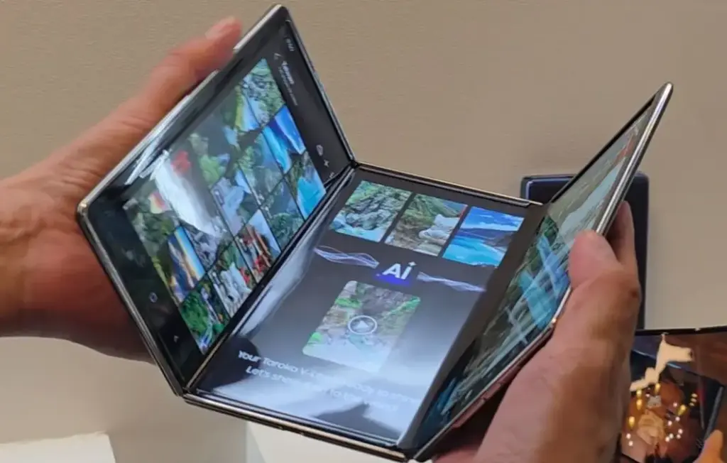 Xiaomi Siap Ikuti Jejak Huawei dan Samsung dengan Peluncuran Ponsel Tri-Fold Baru