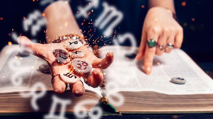 Ramalan Zodiak Hari Ini: Saat Tepat Fokus Tingkatkan Kualitas Hidup dan Karier Anda