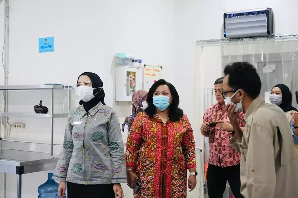 BGN Tinjau SPPG Margomulyo, Serap Produk Petani dan Peternak Lokal dengan Harga Tinggi BGN Tinjau SPPG Margomulyo, Serap Produk Petani dan Peternak Lokal dengan Harga Tinggi