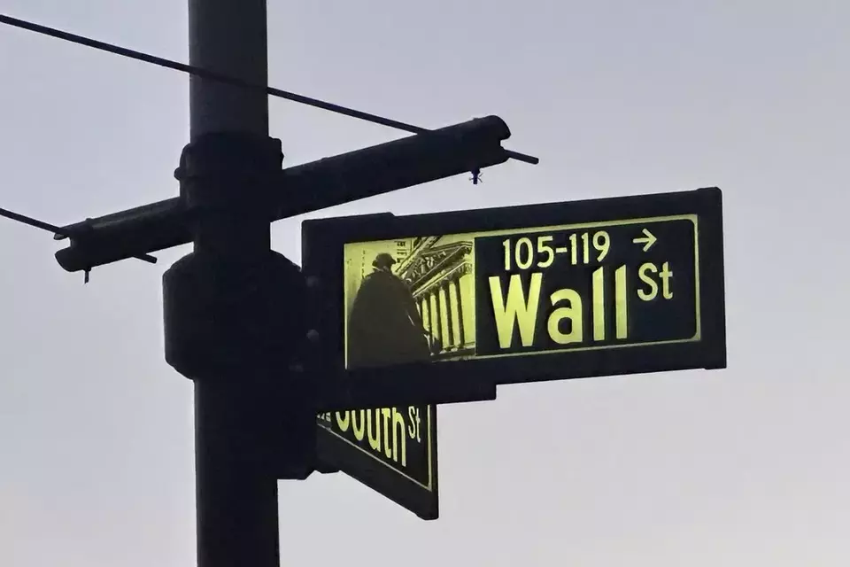 Saham Amazon Anjlok, Wall Street Ditutup Flat: Fakta dan Dampak Terbaru Pasar Saham