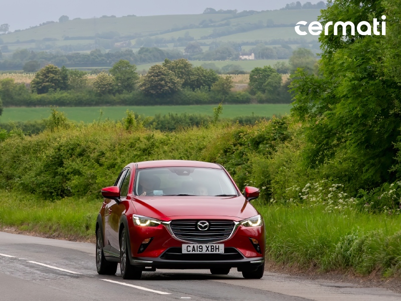 Mazda 3 Hatchback: Spesifikasi City Car Premium dan Pentingnya Asuransi Mobil Terbaik