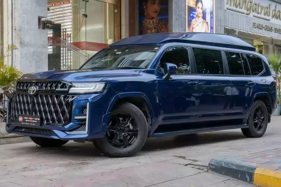 Land Cruiser 300 Diubah Jadi Limosin Mewah Bergaya Rolls-Royce, Ini Detailnya